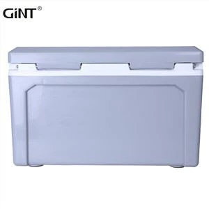 Cutie frigorifică portabilă din plastic pentru pescuit de 50 litri